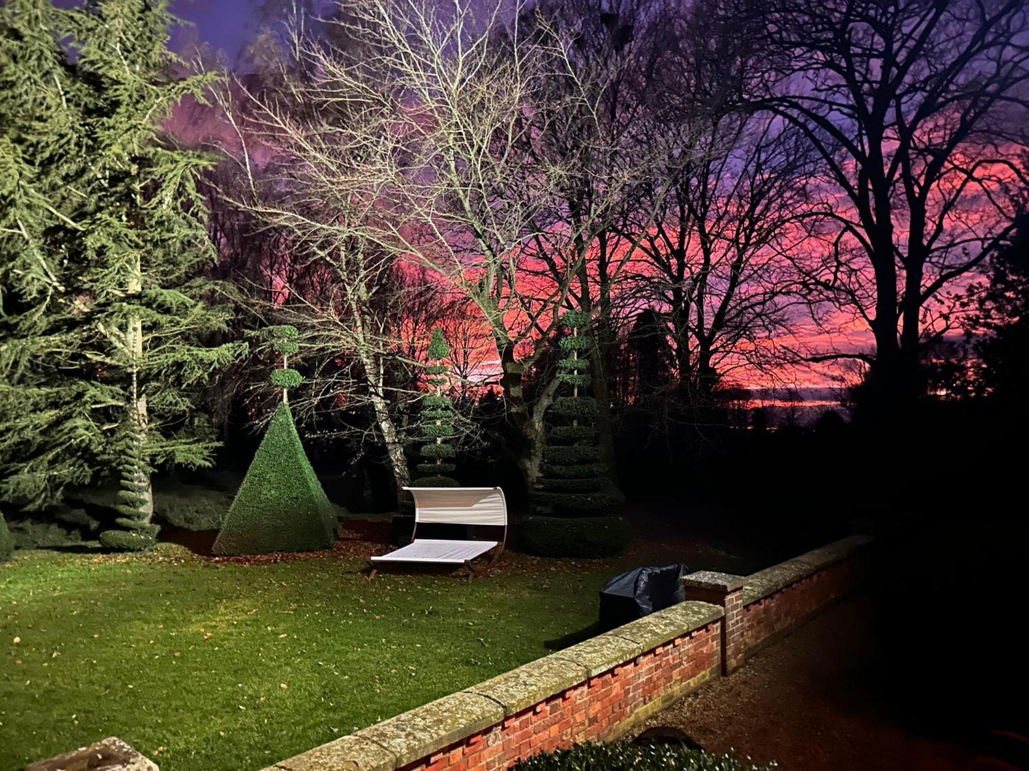 Cressy Hall - Historic Grade II Listed Manor, Gorgeous Topiary Garden Gosberton Екстер'єр фото